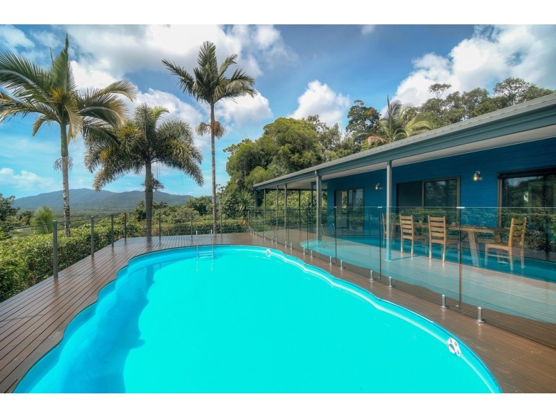 19 Palm Road, Daintree QLD 4873