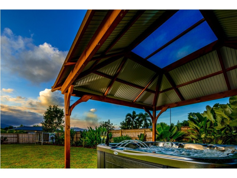 7 Bayil Drive, Cooya Beach QLD 4873