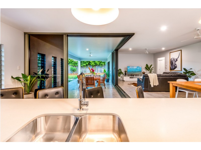 7 Bayil Drive, Cooya Beach QLD 4873