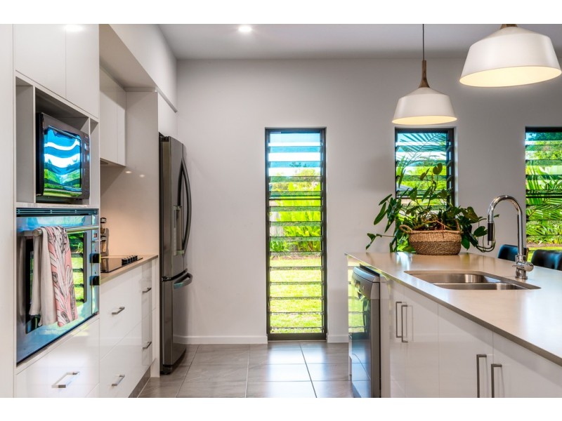 7 Bayil Drive, Cooya Beach QLD 4873
