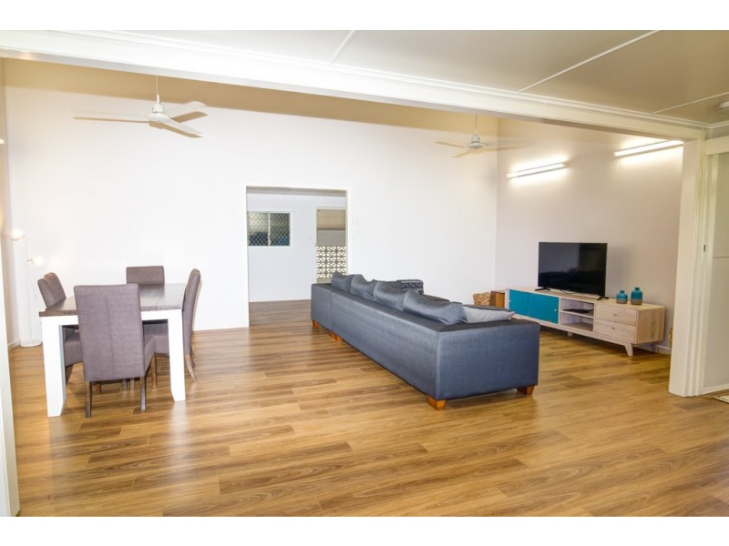 127 Miallo Road, Miallo QLD 4873