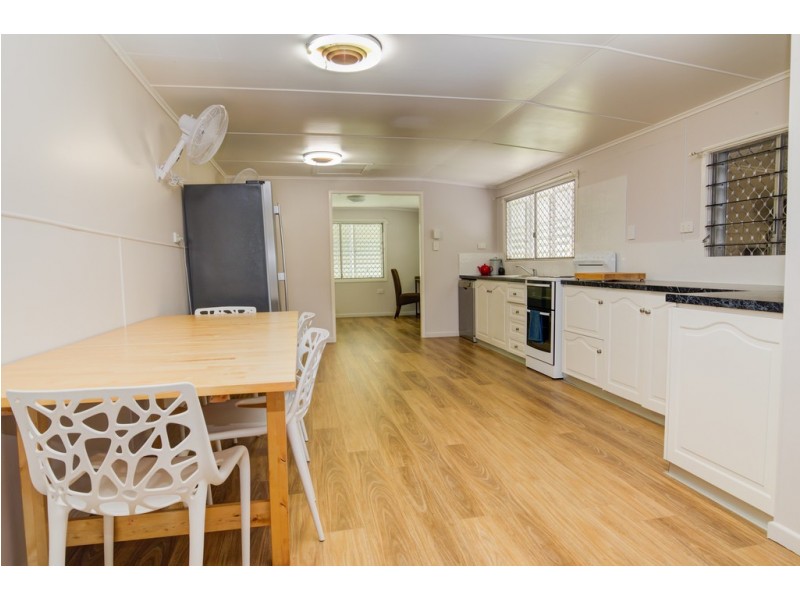 127 Miallo Road, Miallo QLD 4873