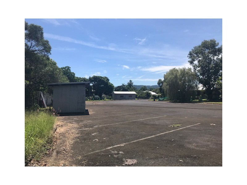 51 PRINGLE ST, Mossman QLD 4873