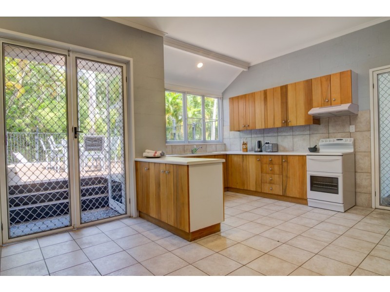 11 Solander Boulevard, Port Douglas QLD 4877