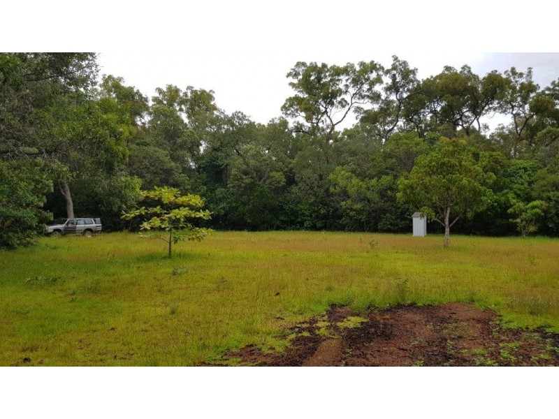 9 Bloodwood Road, Bloomfield QLD 4895