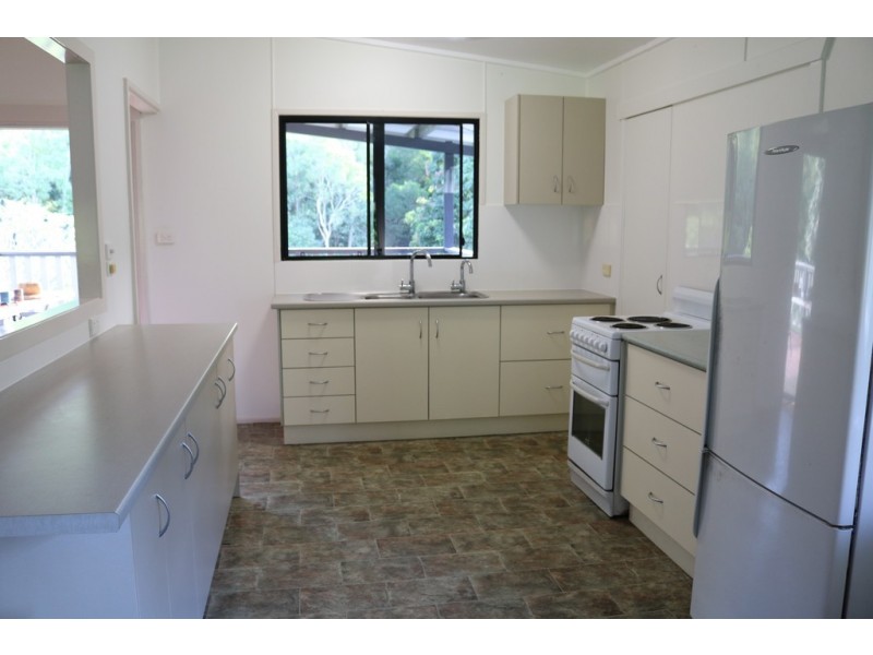 5057 CAPTAIN COOK HIGHWAY, Oak Beach QLD 4877