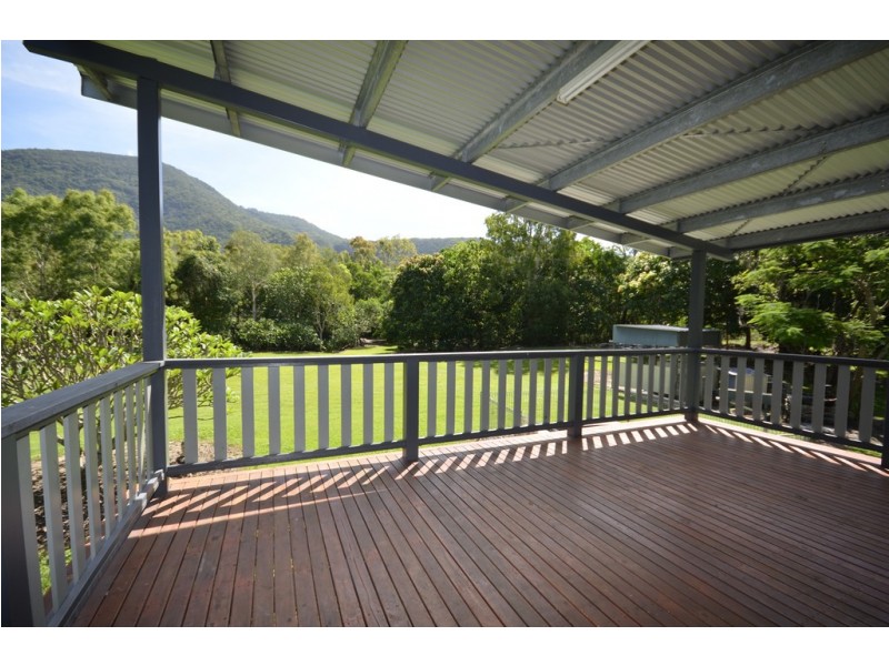 5057 CAPTAIN COOK HIGHWAY, Oak Beach QLD 4877