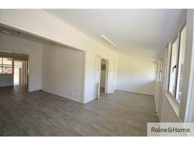 13 OWEN STREET, Mossman QLD 4873