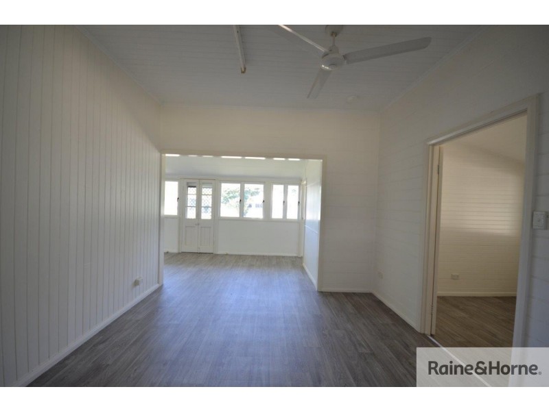 13 OWEN STREET, Mossman QLD 4873