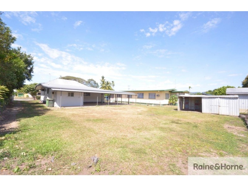13 OWEN STREET, Mossman QLD 4873