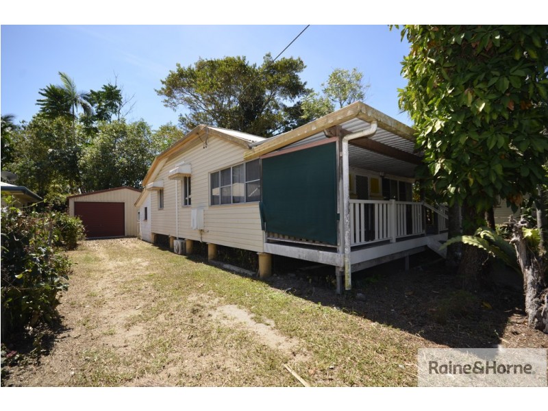 7 JACK STREET, Mossman QLD 4873