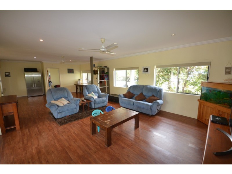 8 HOPE STREET, Port Douglas QLD 4877