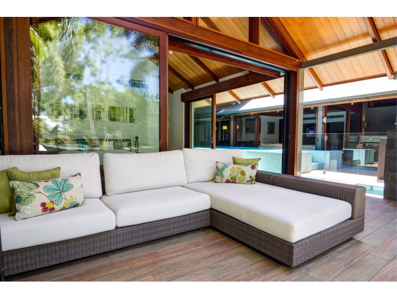 5 Beachfront Mirage, Port Douglas QLD 4877