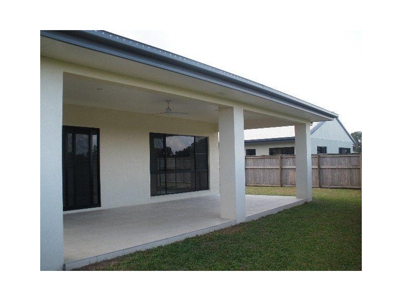 Cooya Beach QLD 4873