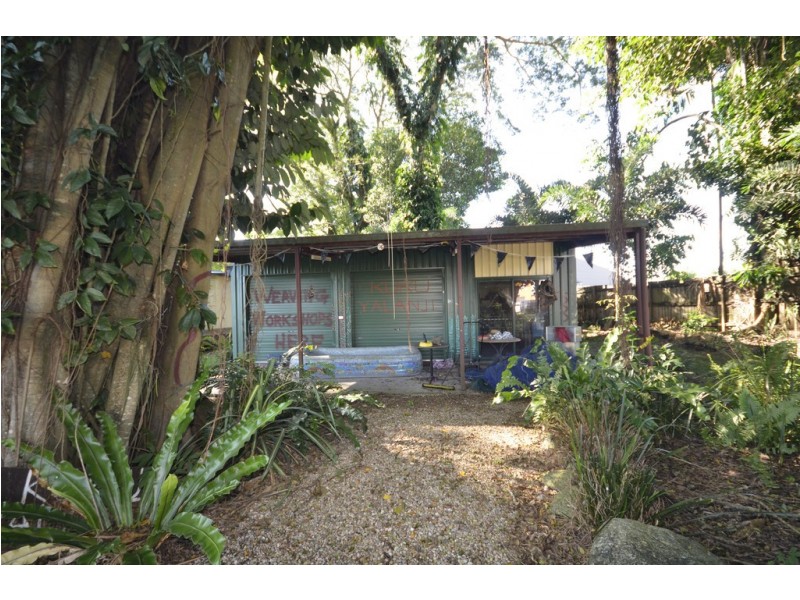 5 JUNCTION ROAD, Mossman QLD 4873