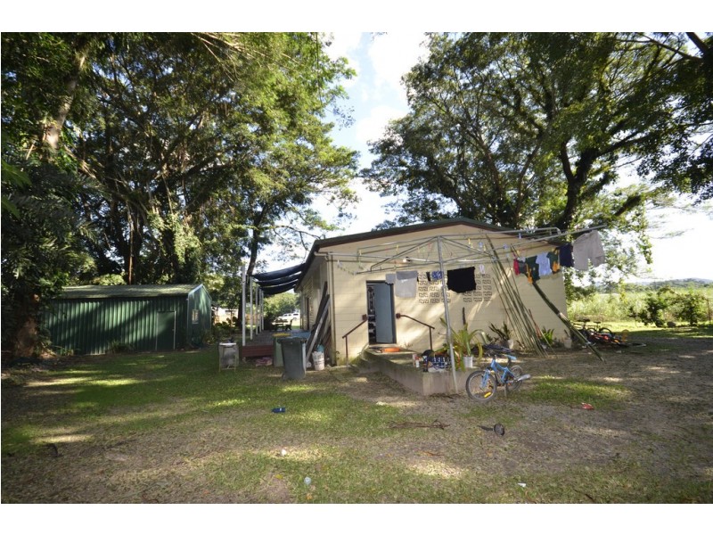 5 JUNCTION ROAD, Mossman QLD 4873