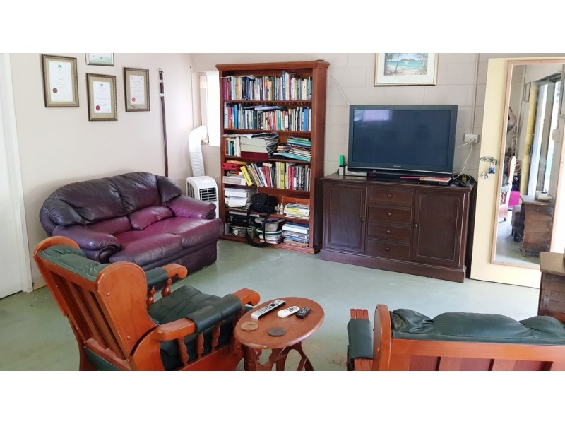 80 Cape Trib Road, Daintree QLD 4873