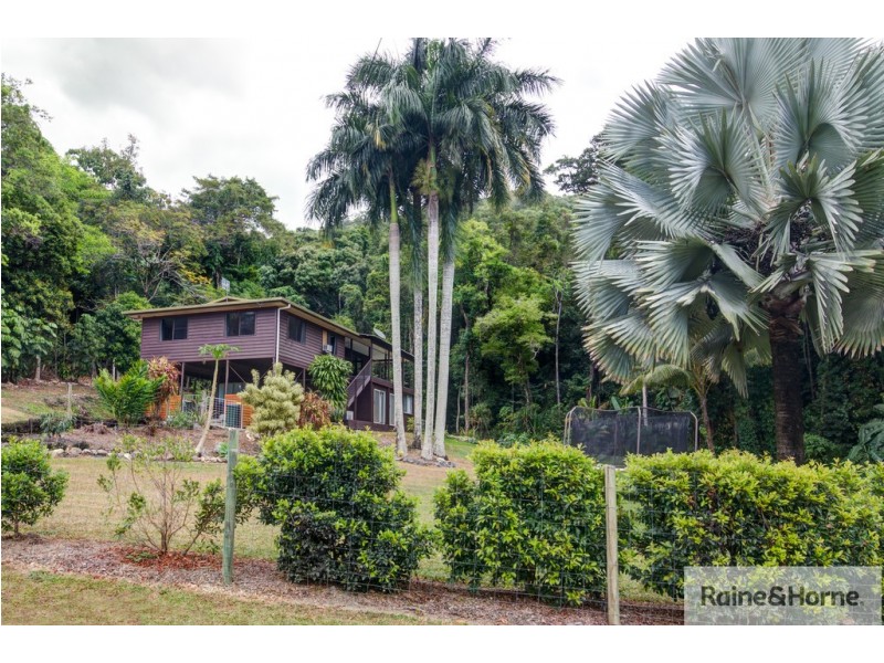 83 CORAL SEA DRIVE, Mossman QLD 4873