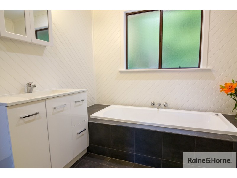 83 CORAL SEA DRIVE, Mossman QLD 4873