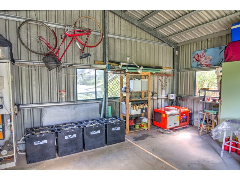 37 Cape Tribulation Road, Kimberley QLD 4873