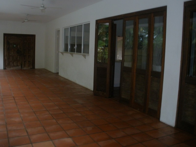 Port Douglas QLD 4877