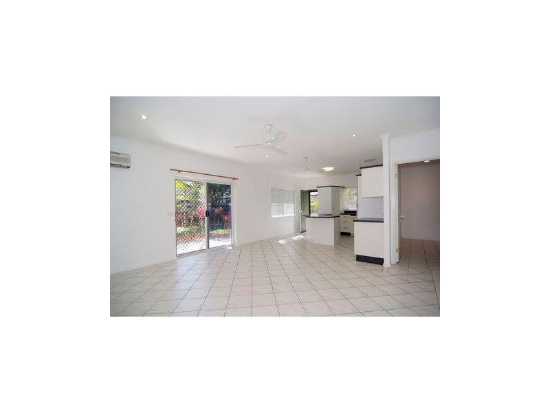 Port Douglas QLD 4877