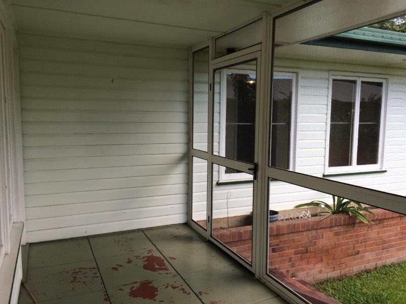 5 FOXTON AVENUE, Mossman QLD 4873