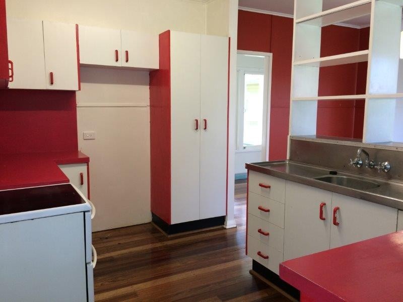 5 FOXTON AVENUE, Mossman QLD 4873