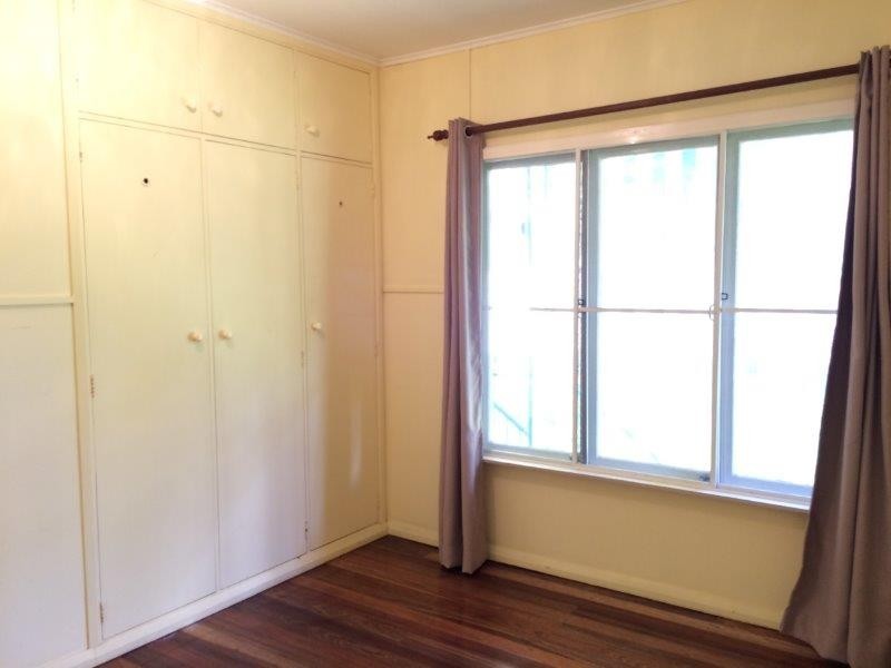 5 FOXTON AVENUE, Mossman QLD 4873