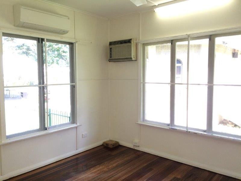 5 FOXTON AVENUE, Mossman QLD 4873