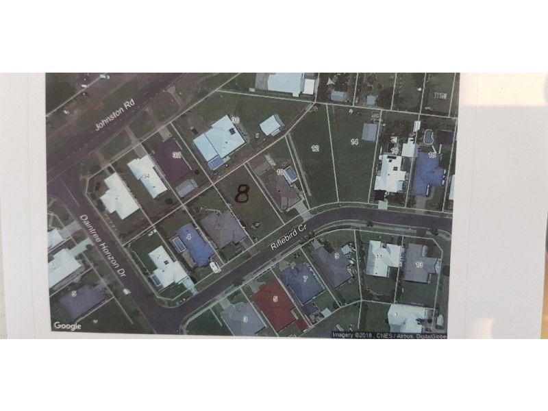 8 Riflebird Crescent, Mossman QLD 4873