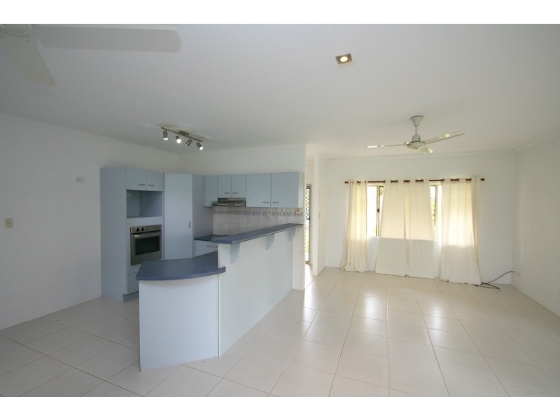 26 FOREST GLEN ROAD, Mossman QLD 4873