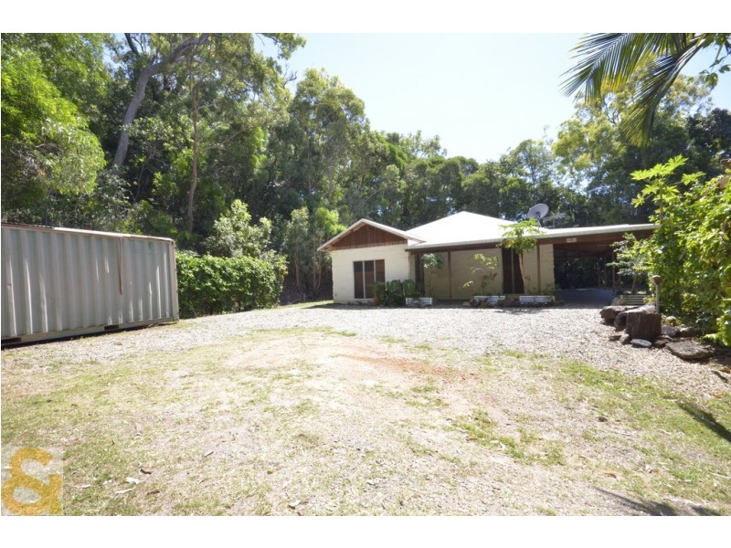 77 REYNOLDS ROAD, Oak Beach QLD 4877
