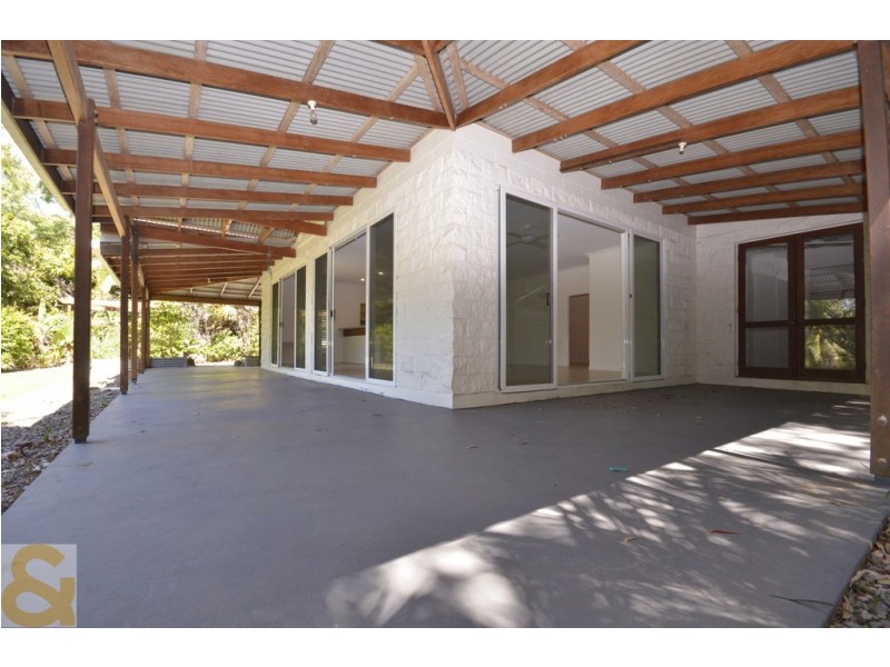 77 REYNOLDS ROAD, Oak Beach QLD 4877