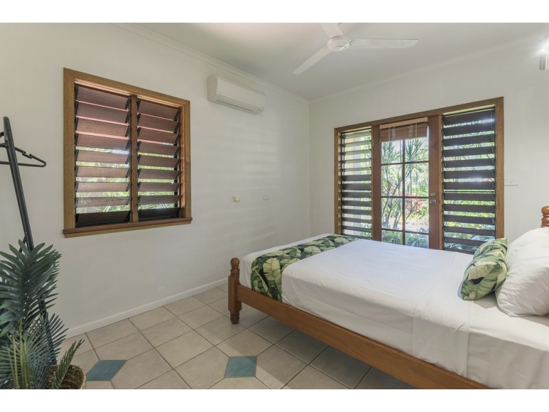 6 Arlington Close, Port Douglas QLD 4877