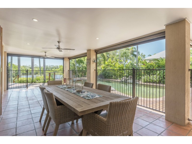 6 Arlington Close, Port Douglas QLD 4877