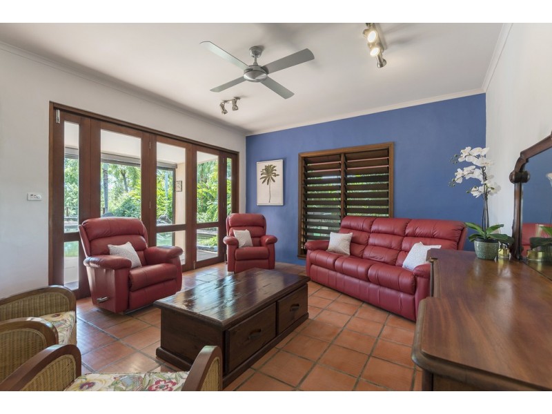 6 Arlington Close, Port Douglas QLD 4877