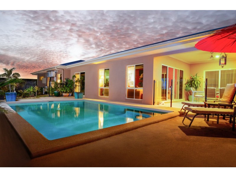 4 Shearwater Street, Port Douglas QLD 4877