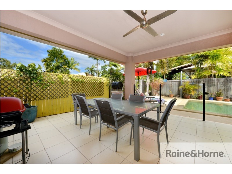 4 Shearwater Street, Port Douglas QLD 4877