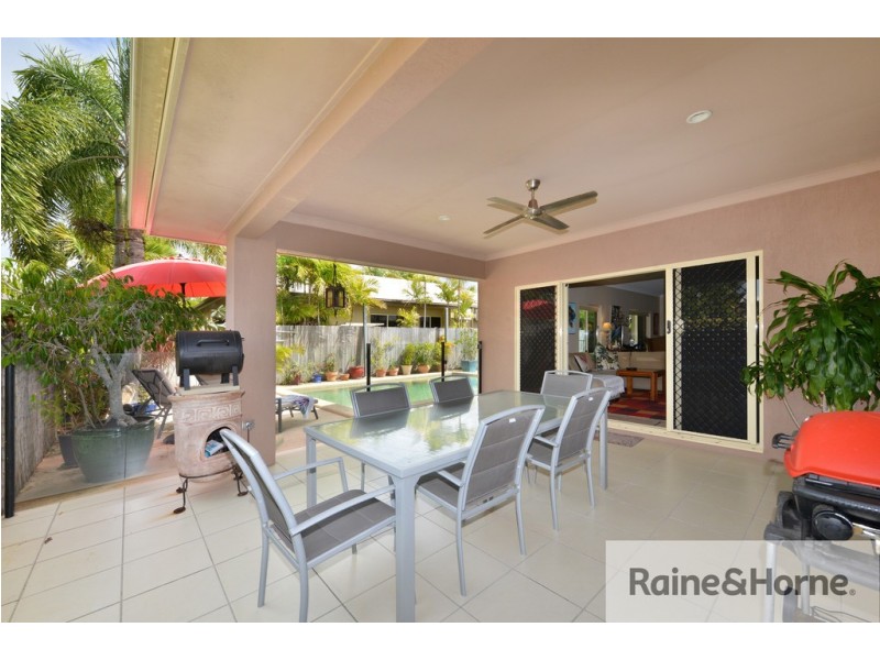 4 Shearwater Street, Port Douglas QLD 4877