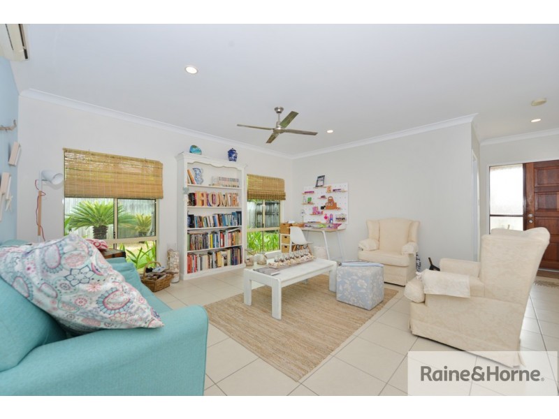 4 Shearwater Street, Port Douglas QLD 4877