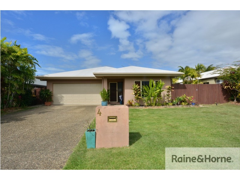 4 Shearwater Street, Port Douglas QLD 4877