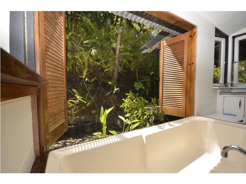 903 EULUMA CREEK ROAD, Julatten QLD 4871