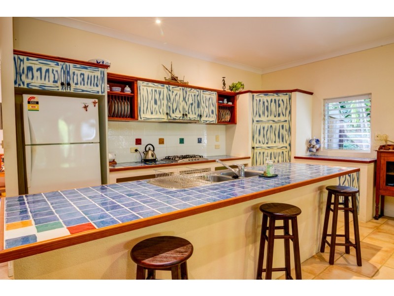 5 Seabrook Avenue, Port Douglas QLD 4877