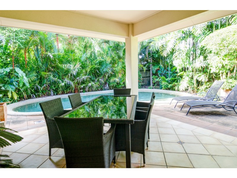 5 Seabrook Avenue, Port Douglas QLD 4877