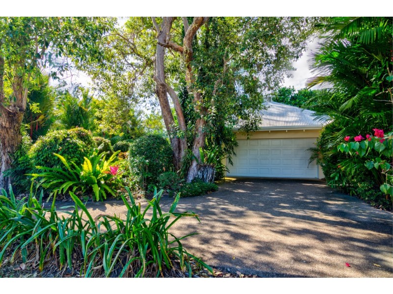 5 Seabrook Avenue, Port Douglas QLD 4877