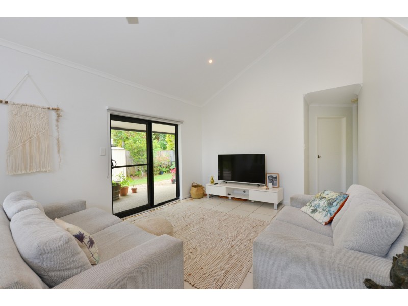 24/33-39 Nautilus Street (Fronds on Nautilus), Port Douglas QLD 4877