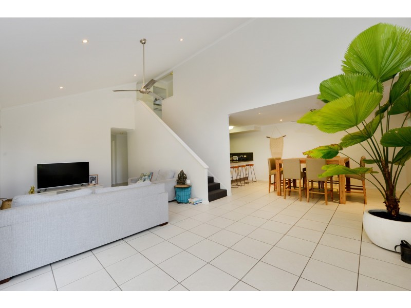 24/33-39 Nautilus Street (Fronds on Nautilus), Port Douglas QLD 4877