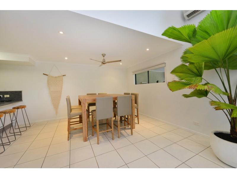 24/33-39 Nautilus Street (Fronds on Nautilus), Port Douglas QLD 4877