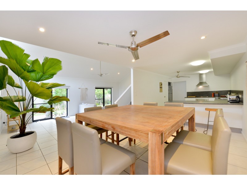 24/33-39 Nautilus Street (Fronds on Nautilus), Port Douglas QLD 4877